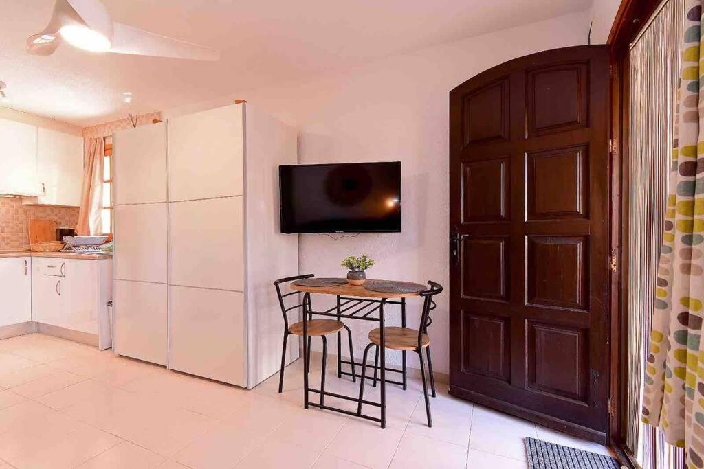 Violeta Apartment Los Urrutias Ngoại thất bức ảnh
